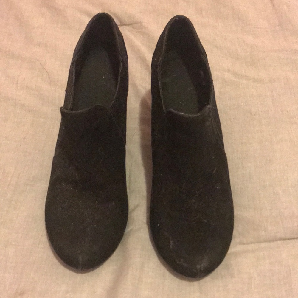 Women’s Fergalicious platforms